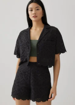 Alodia Broderie Crop Shirt