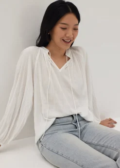 Aralind Notched Poet Blouse