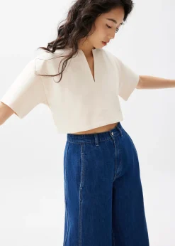 Boxy Notch Collar Crop Tee
