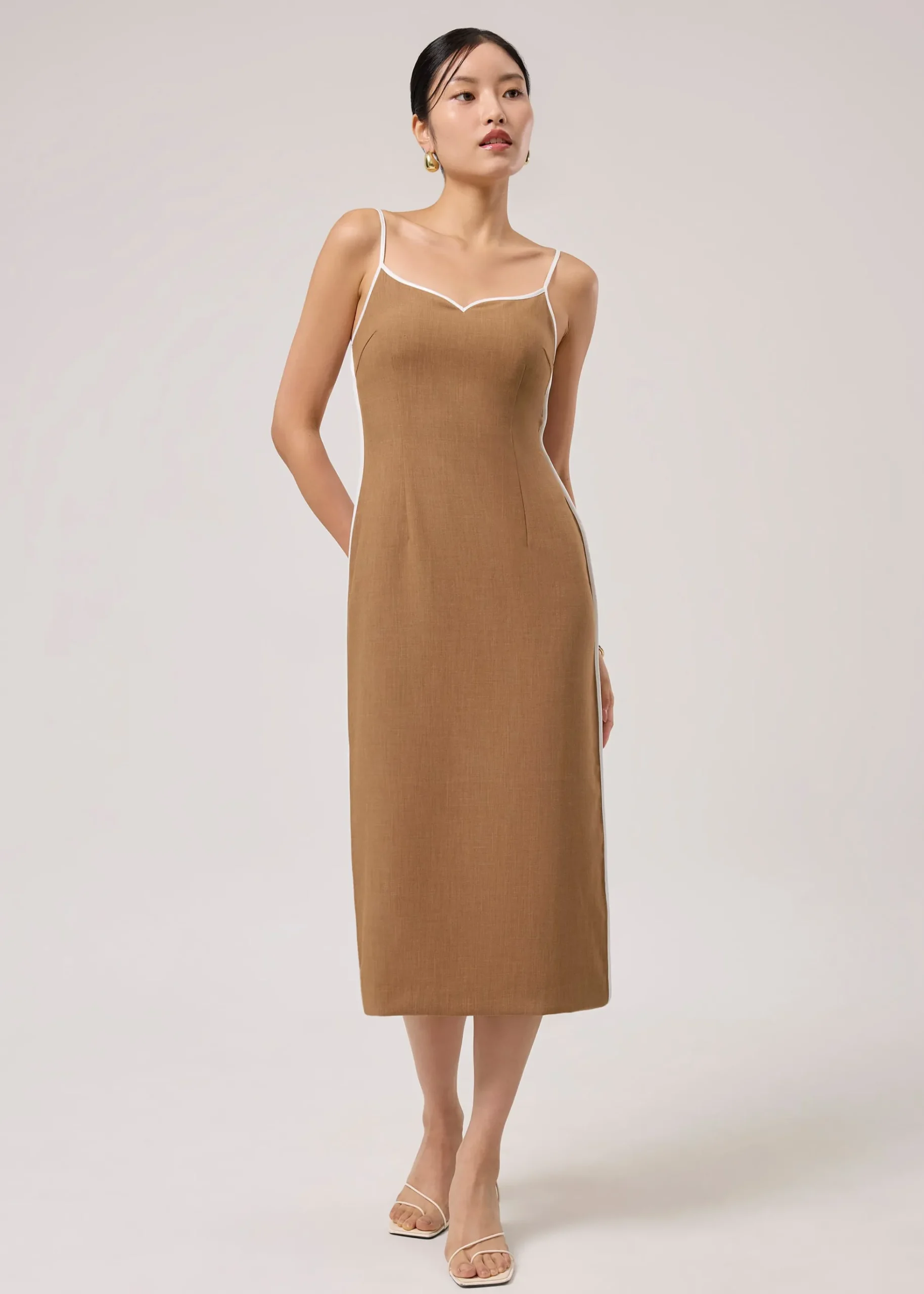BraFree by LB Contrast Piping Sweetheart Column Midaxi Dress