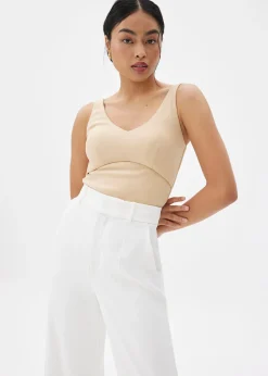 BraFree by LB Natalia Scoop Neck Fitted Top