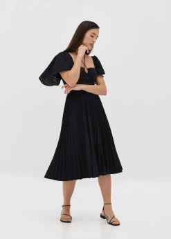 Chesney Padded Multiway Textured Top