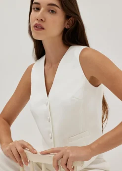 Claira Fitted V-neck Vest