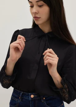 Collared Lace Cuff Sleeve Blouse