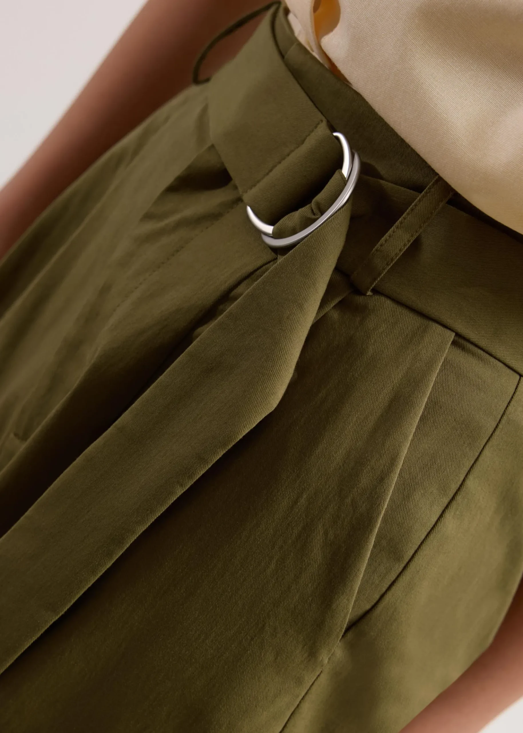 Cotton Twill High Waist Barrel Utility Pants