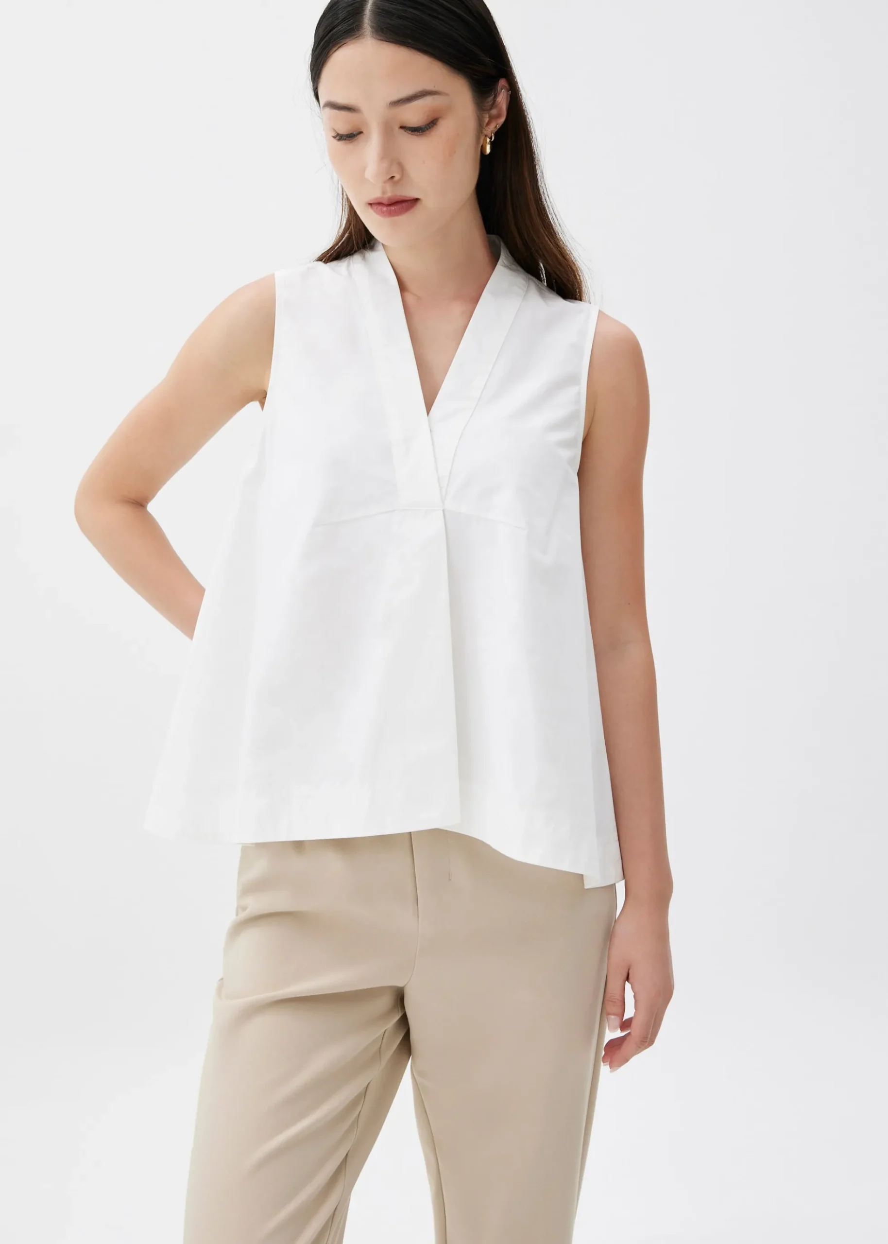 Cotton V-neck Trapeze Shell Top