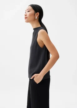 Crinked Mock Neck Top