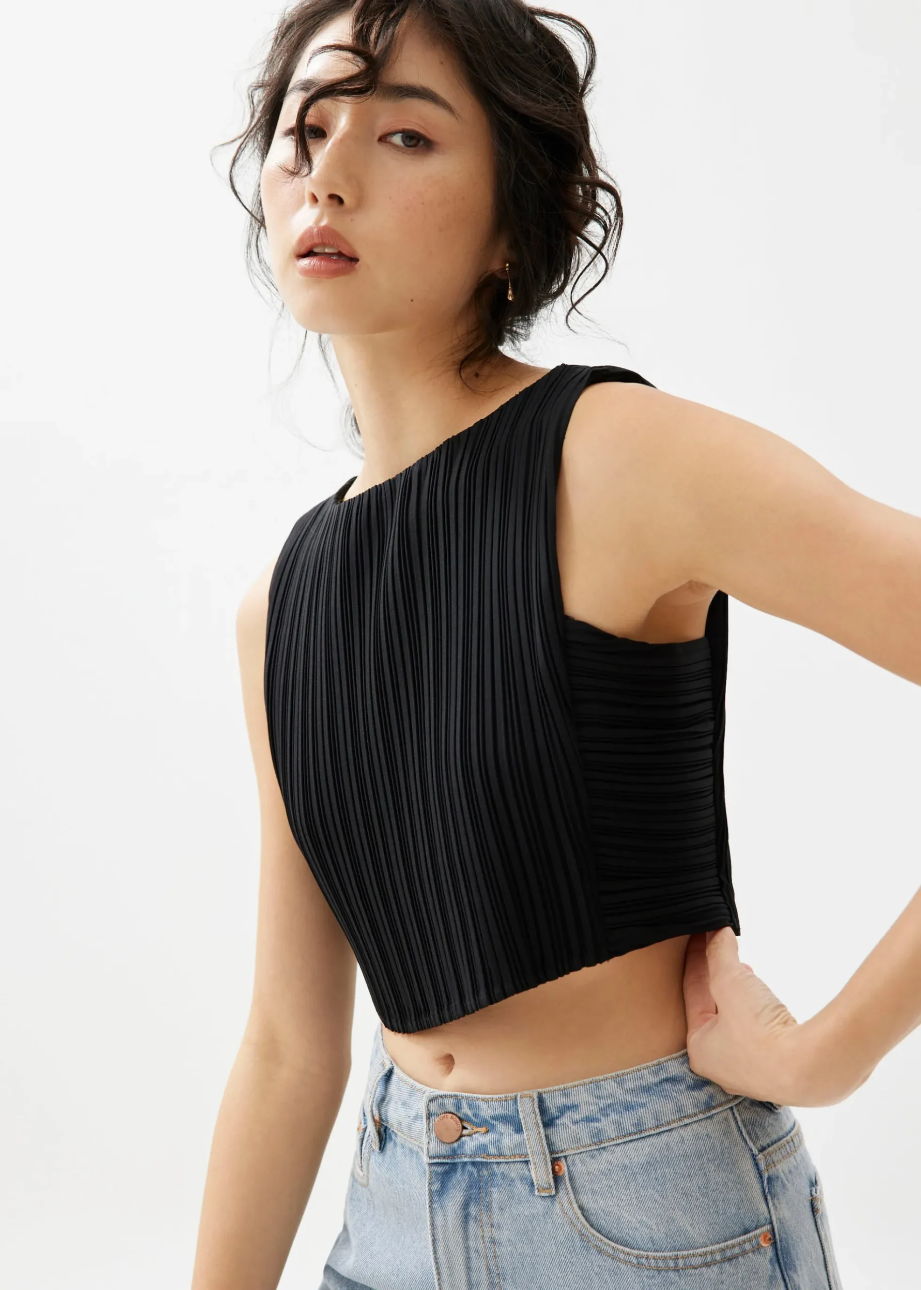 Dez Pleated Boat Neck Crop Top