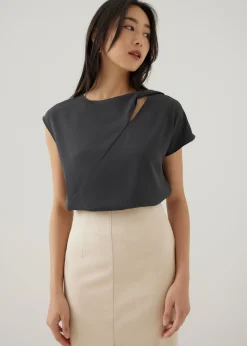 Doxie Asymmetric Shell Top