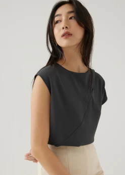 Doxie Asymmetric Shell Top