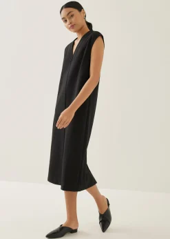 Dwyn Relaxed V-neck Midi Dress