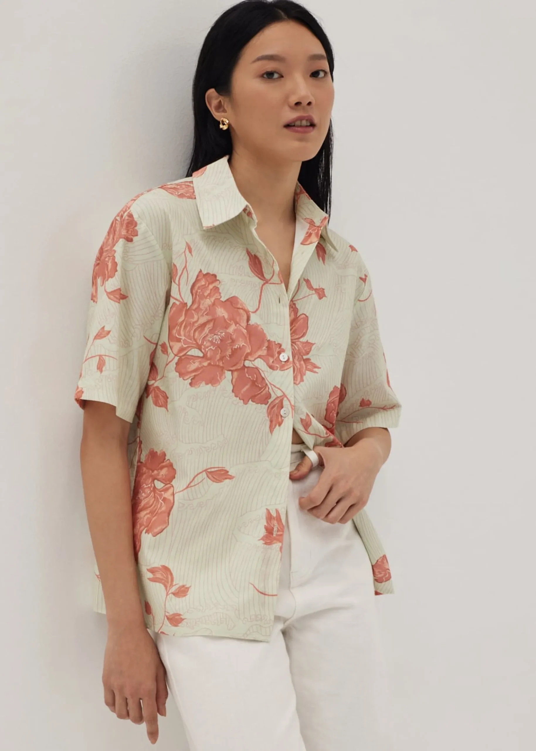 Elliot Unisex Shirt in Prosperous Blooms
