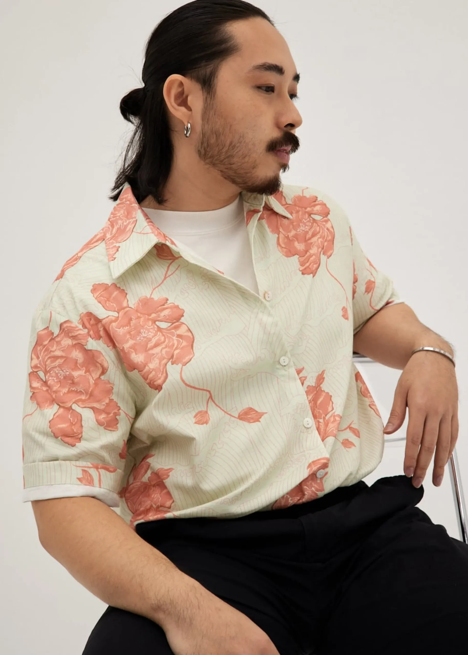 Elliot Unisex Shirt in Prosperous Blooms