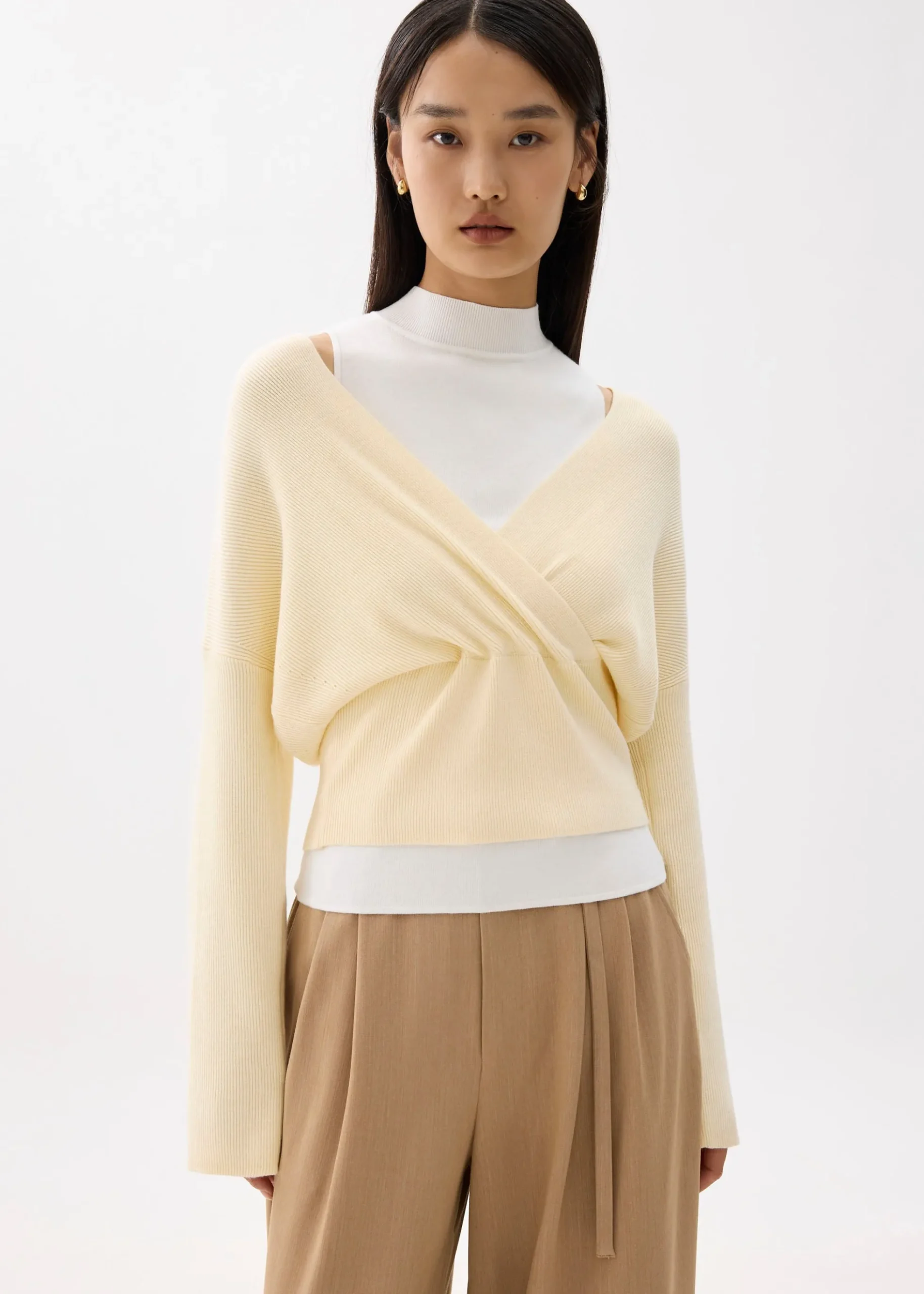 Emiko Relaxed Knit V-neck Wrap Top