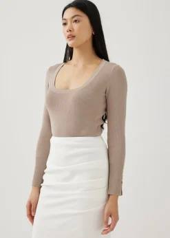 Evia Scoop Neck Knit Top