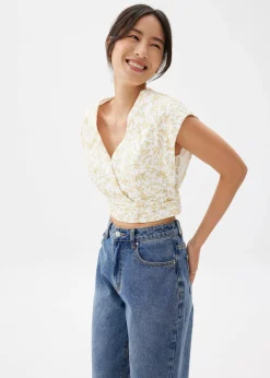 Floral Broderie V-neck Crop Top