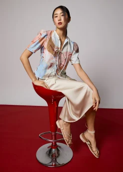 Front Tie Puff Sleeve Top in Tossed Blooms