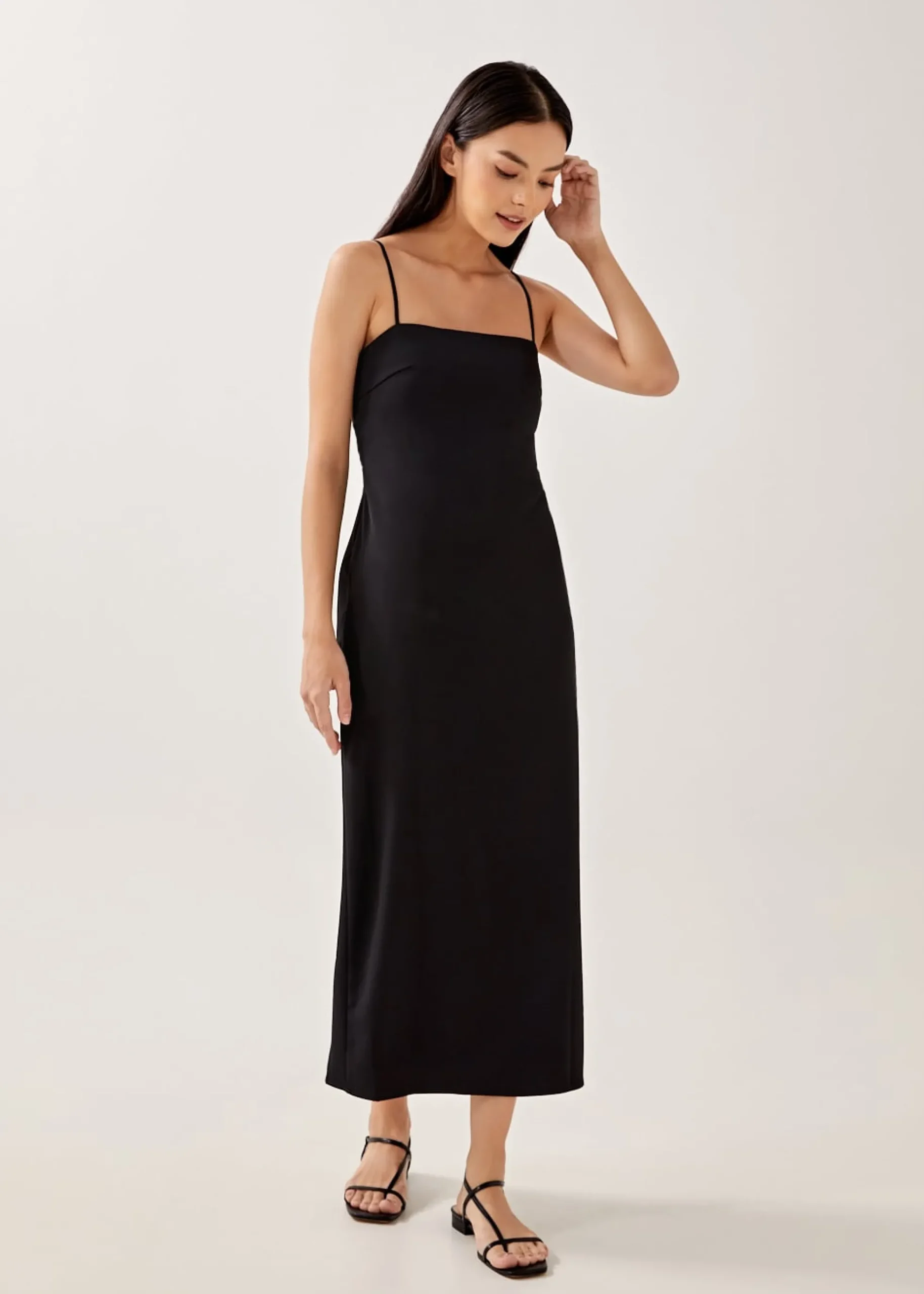 Hermione Padded Knot Back Dress
