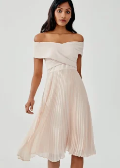 Ivanki Pleated Off Shoulder Midi Dress