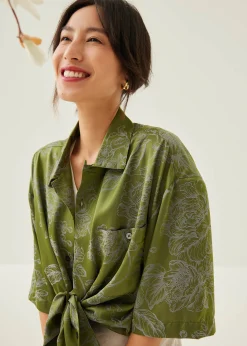 Jaxon Unisex Satin Collared Shirt in Opulent Florals