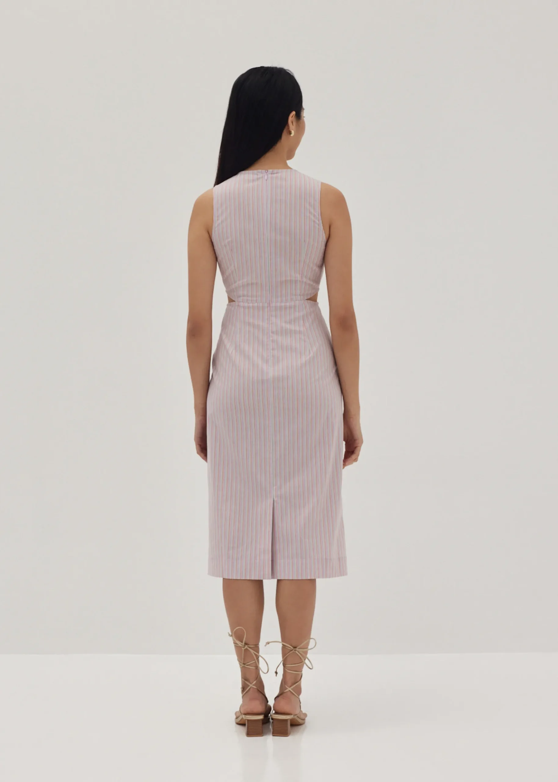 Kathlyn Twist Front Column Midi Dress