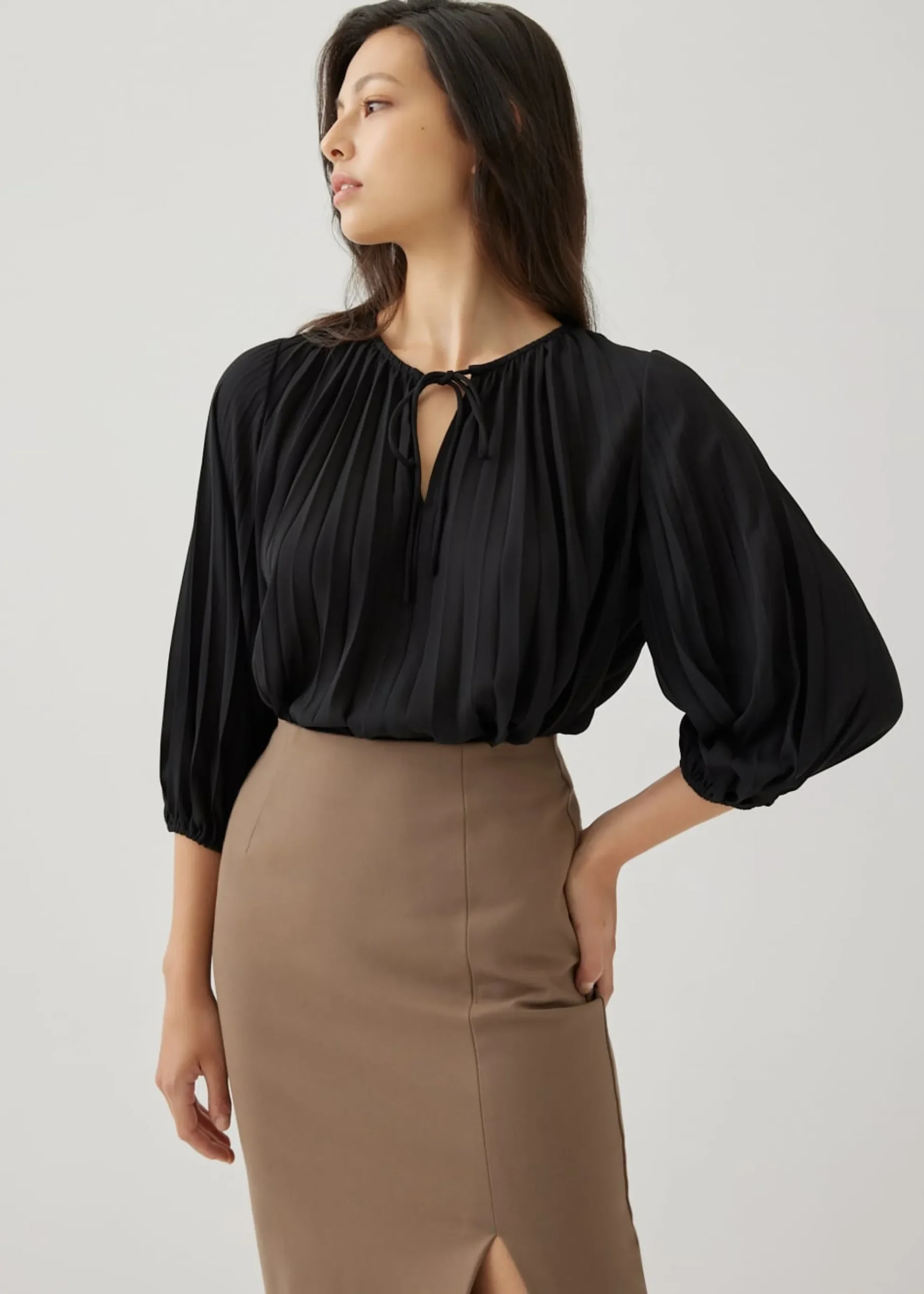 Keaton Pleat Poet Blouse