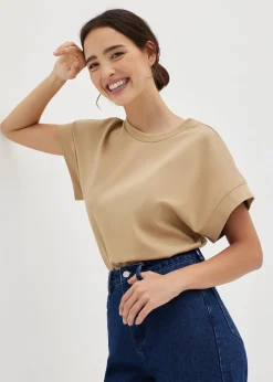 Kenadi Relaxed Jersey Tee