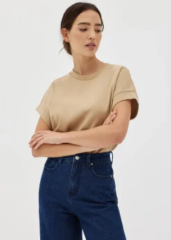 Kenadi Relaxed Jersey Tee