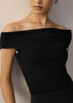 Knit Fitted Off Shoulder Top