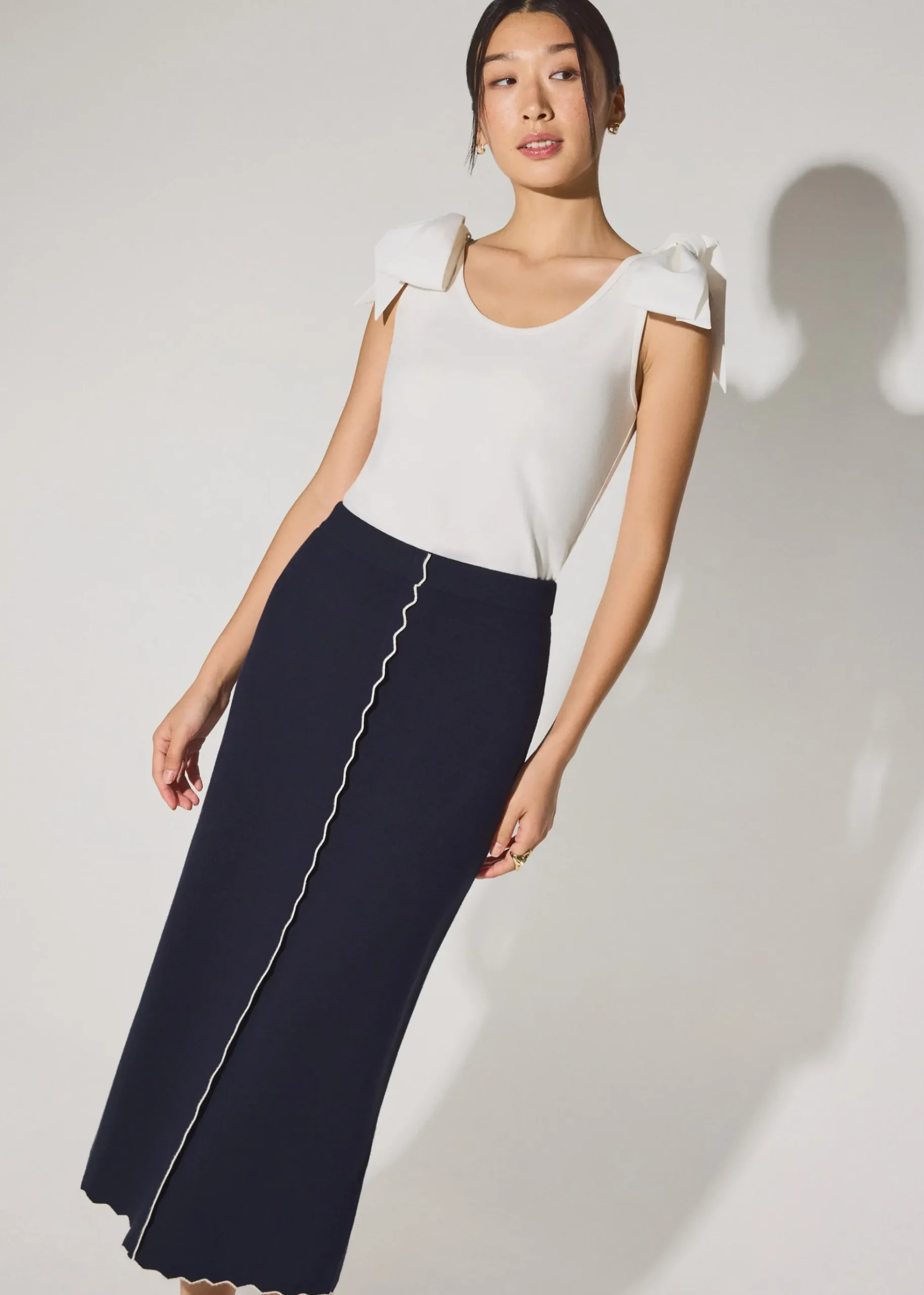 Knit Scallop Edge Column Midi Skirt