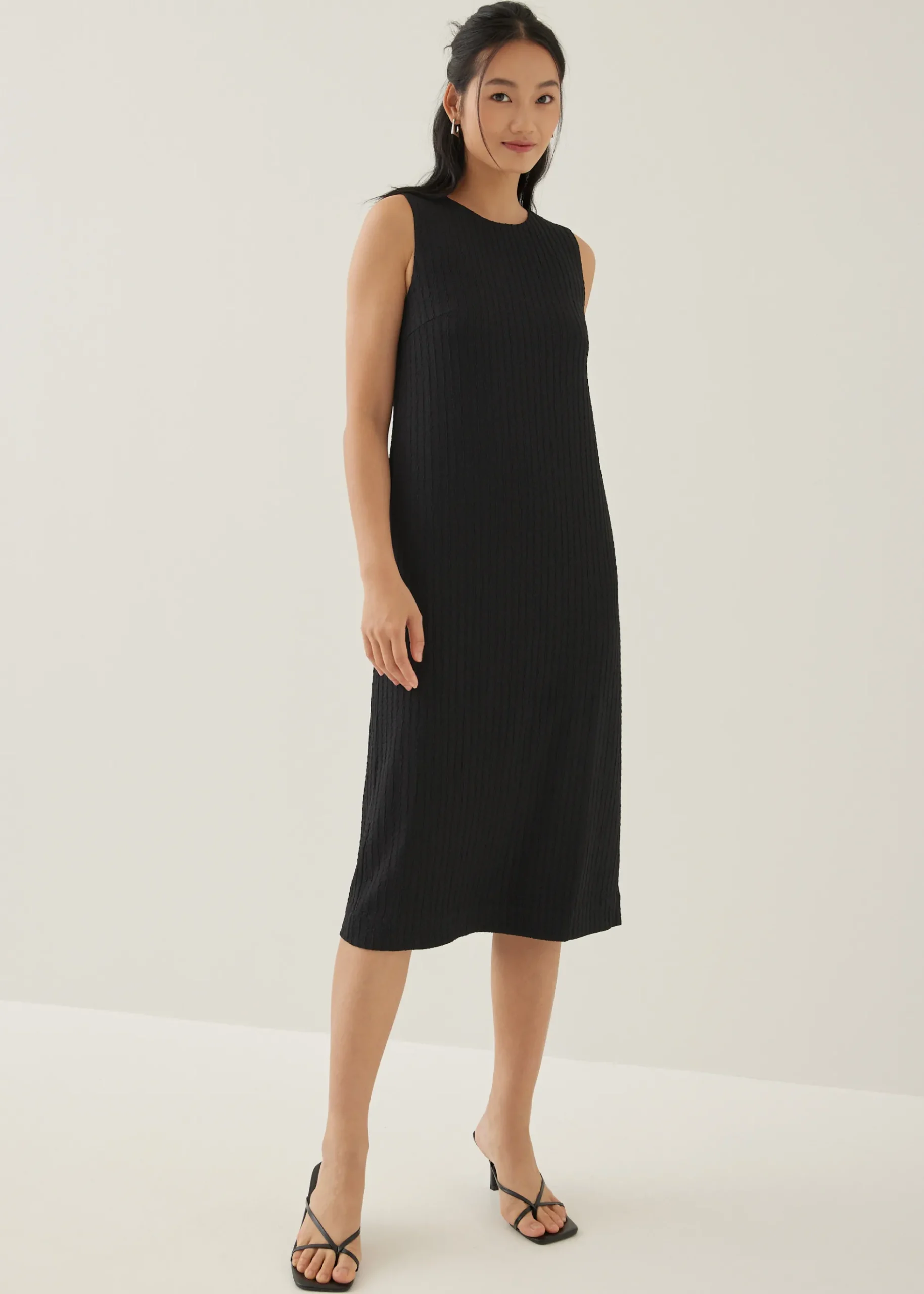 Krizta Textured Column Midi Dress