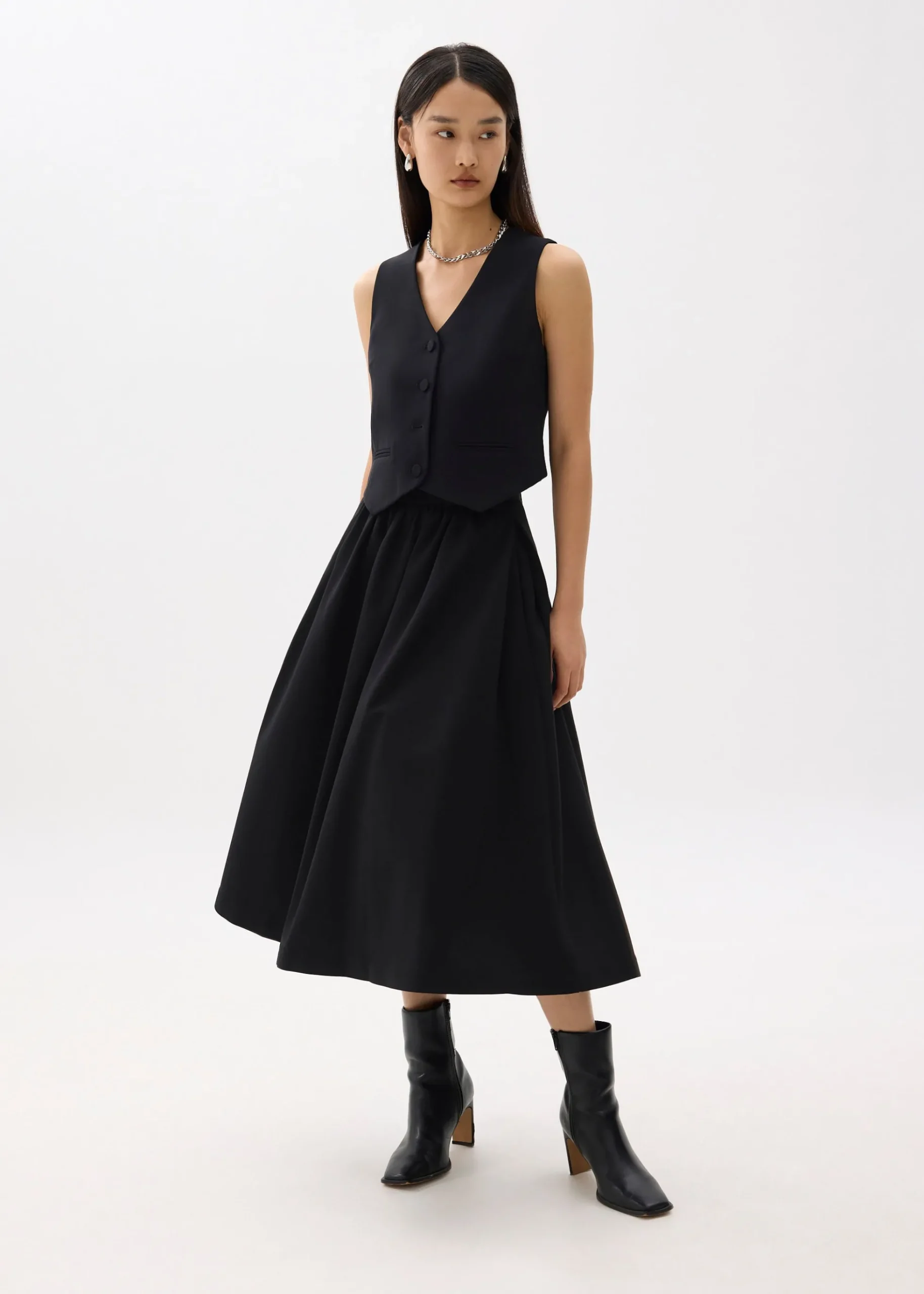 Lara Elastic Reversible Pleated Midi Skirt
