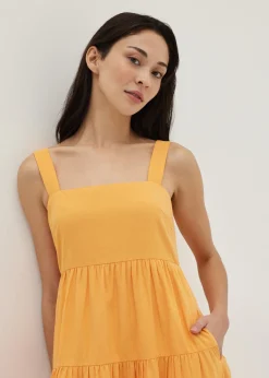 Leona Linen Tiered Maxi Dress