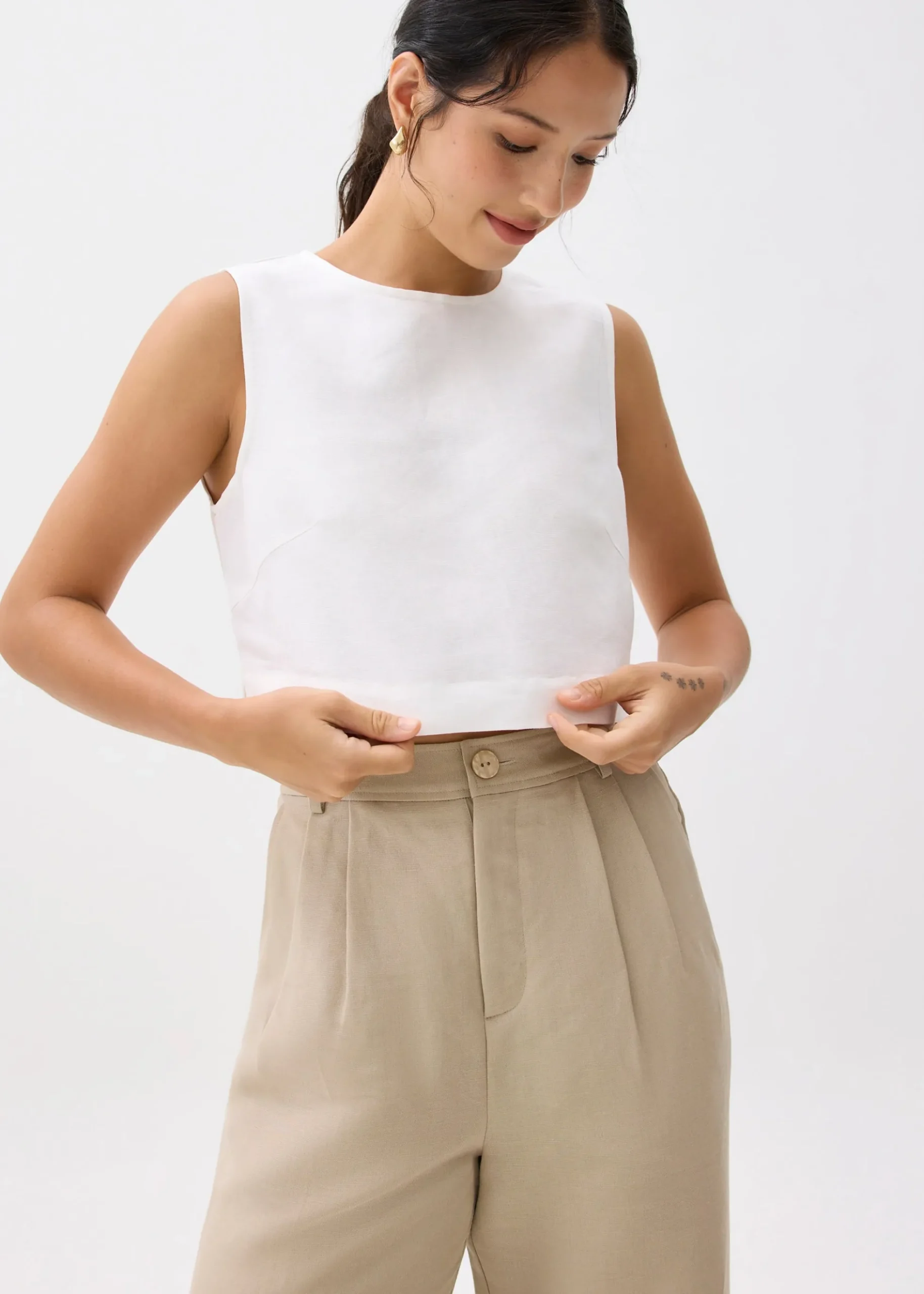 Liana Linen Crop Shell Top