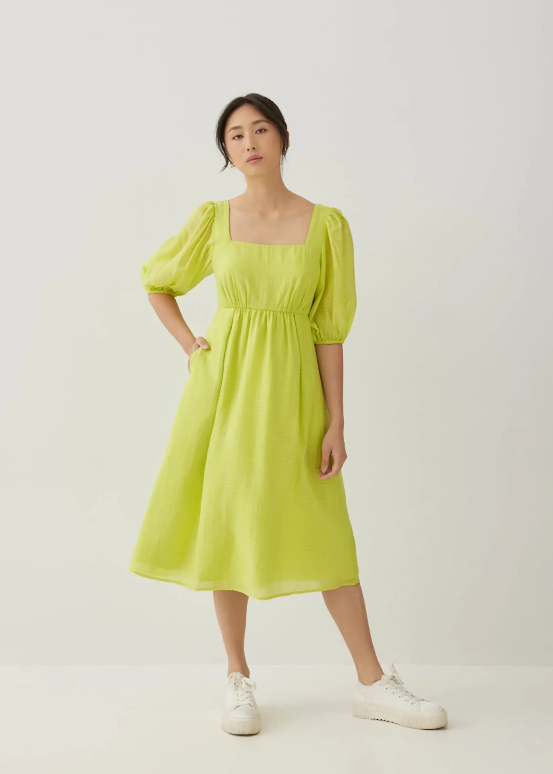 Lisbeth Textured Cross Back Midi Dress