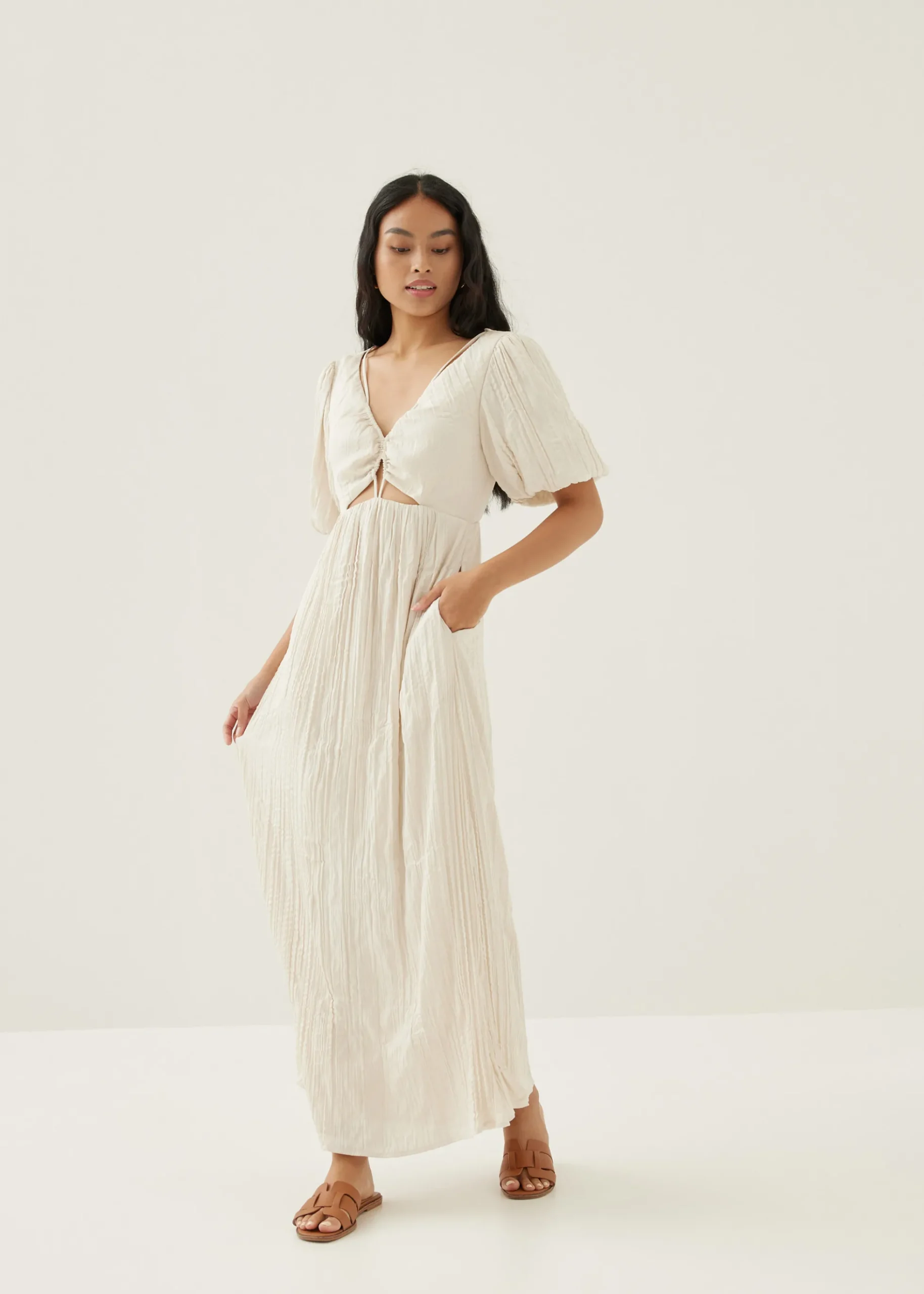 Lynn Padded Textured Fit & Flare Maxi Dress
