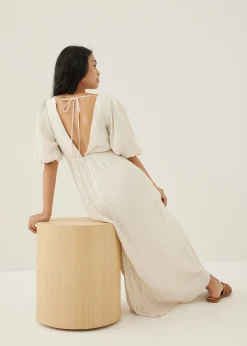 Lynn Padded Textured Fit & Flare Maxi Dress