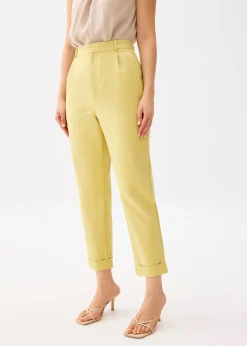 Lynn Tailored Peg Leg Chino Pants