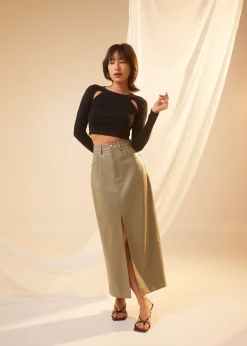 Maudi Knit Fitted Crop Top