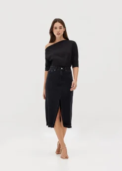 Melvie Relaxed Asymmetrical Top