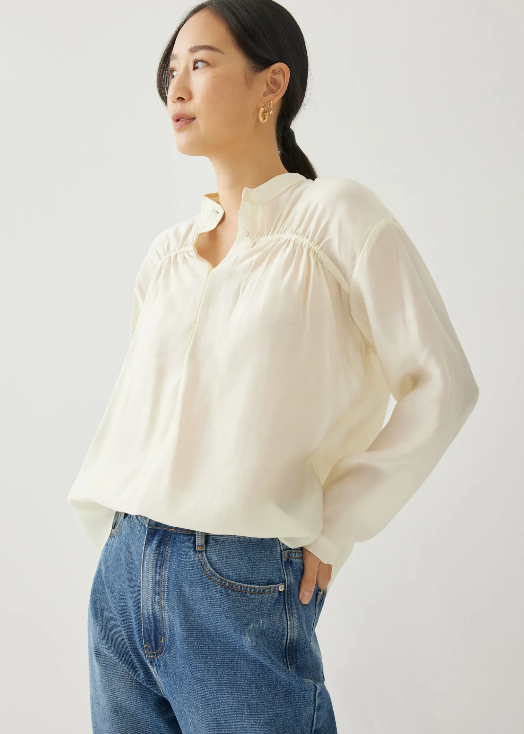Meryn Mandarin Collar Blouse