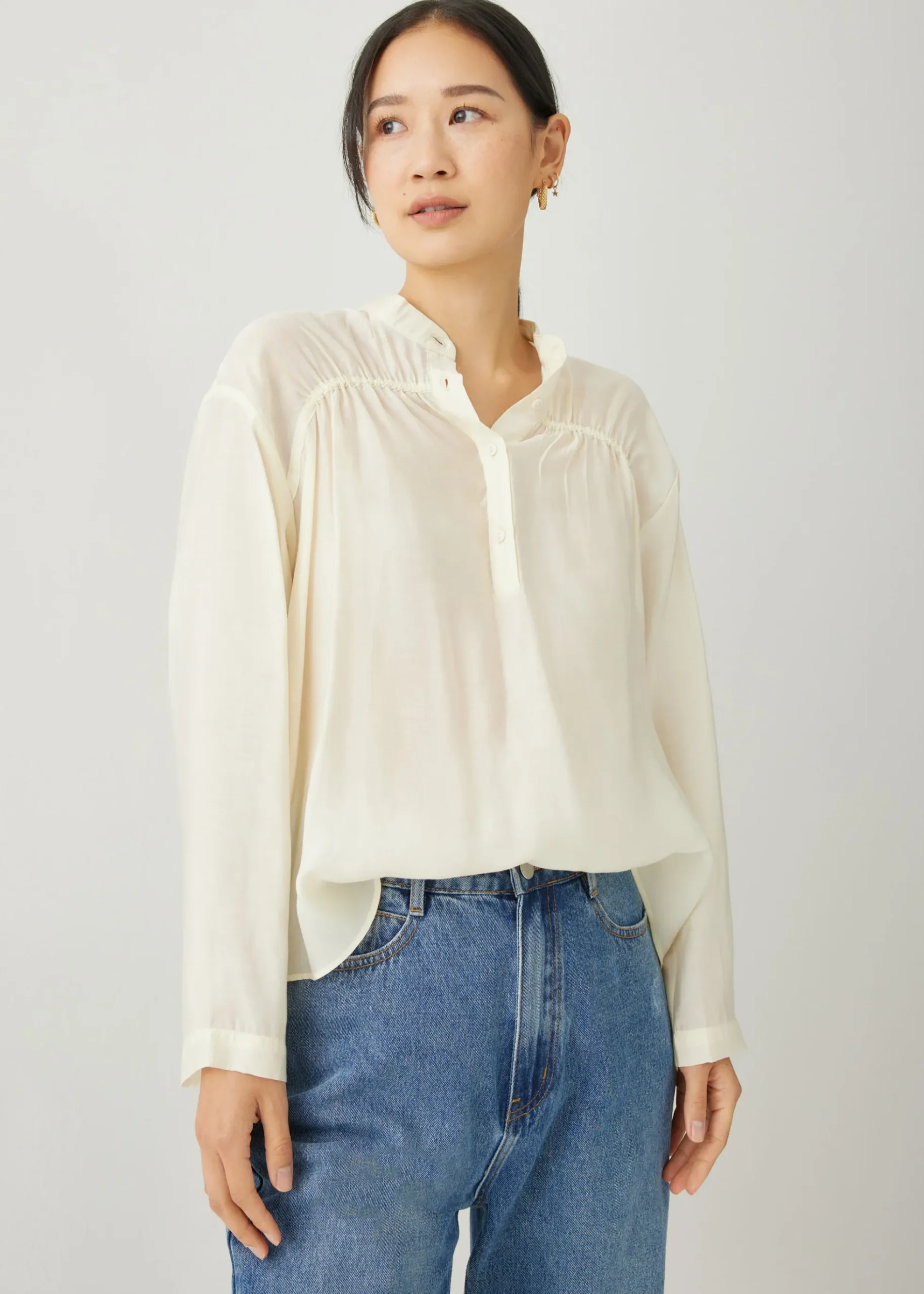 Meryn Mandarin Collar Blouse