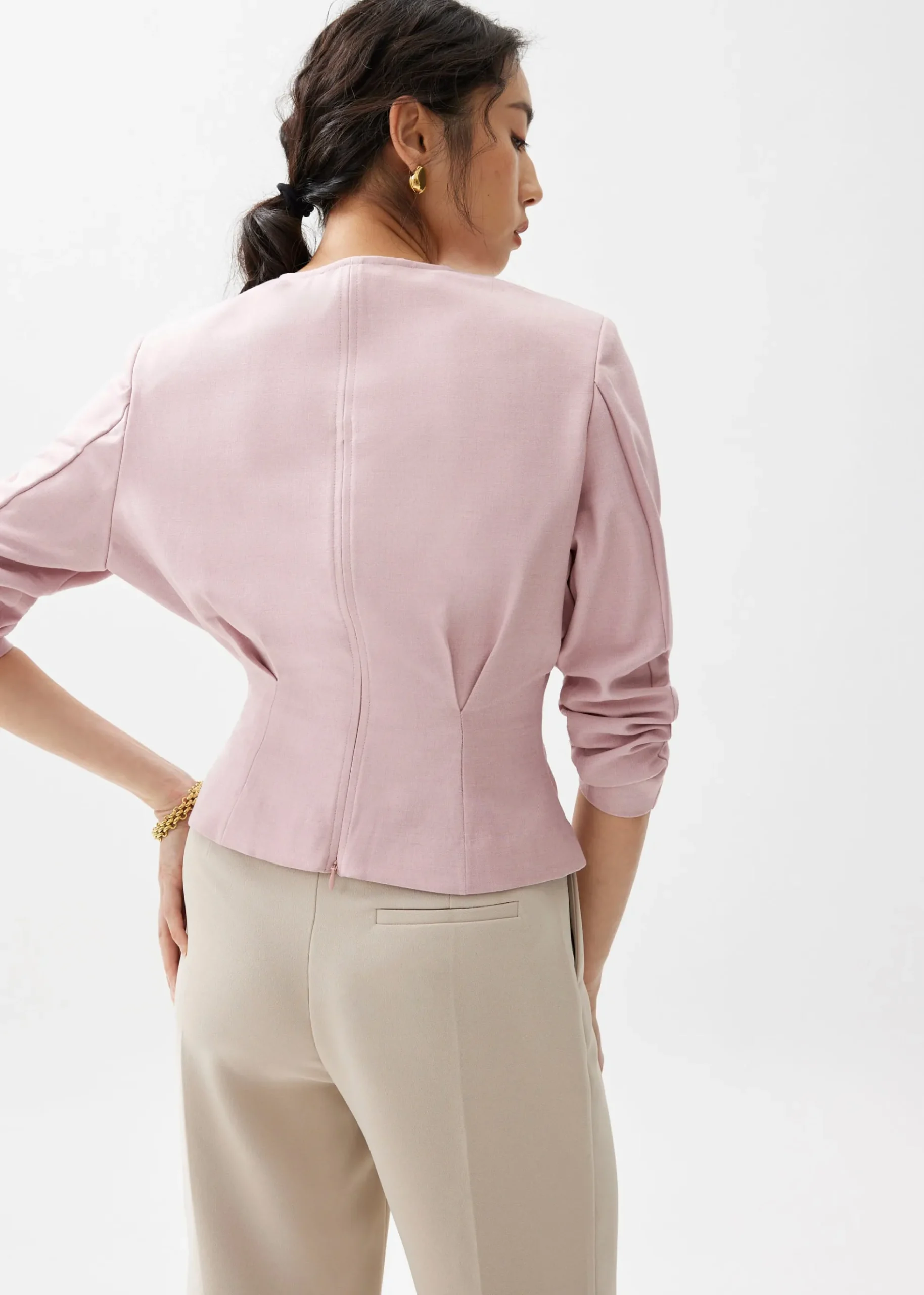 Moon Shoulder Padded Melange V-neck Top