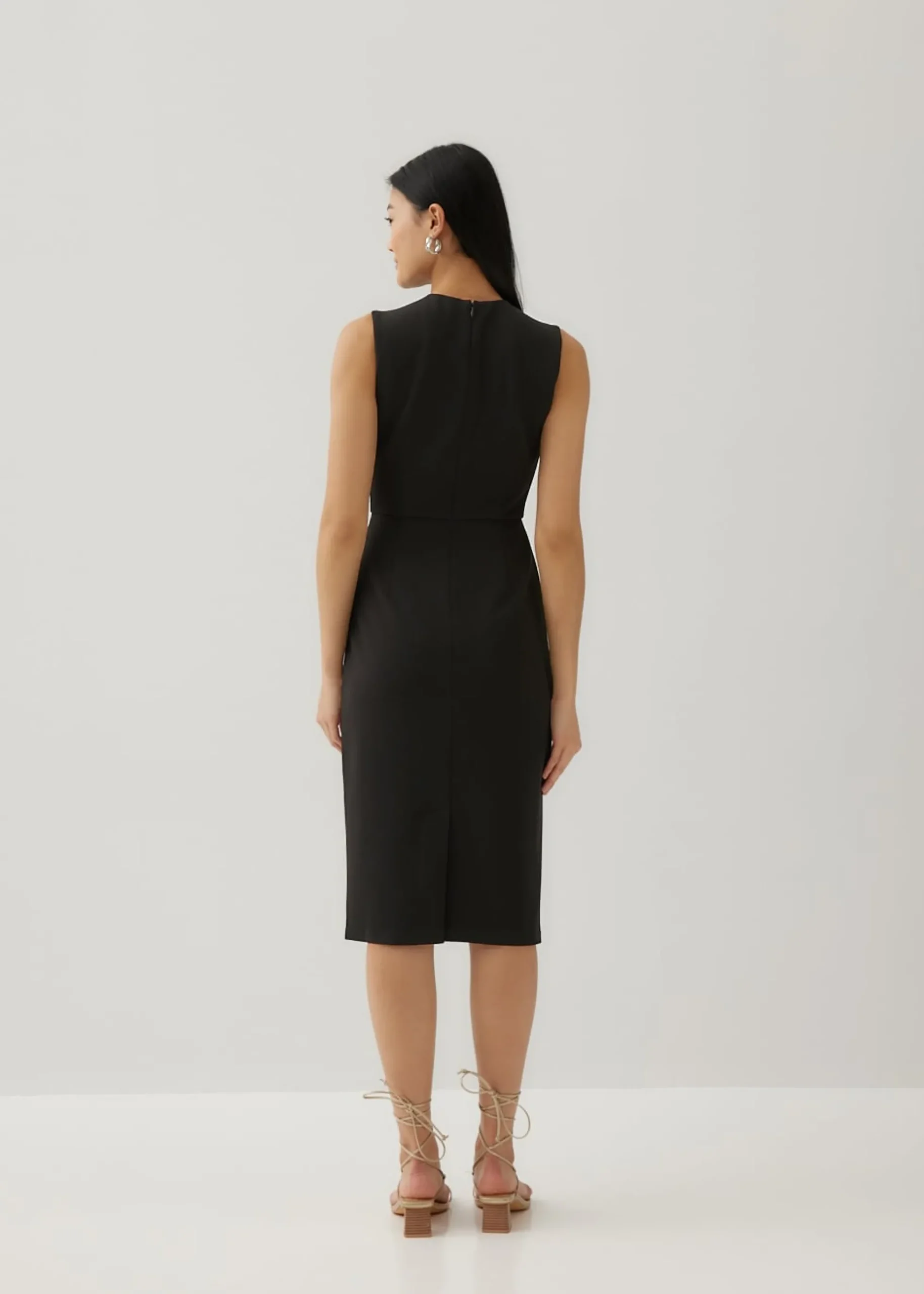 Myrtle Classic Bodycon Dress