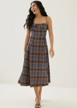 Norie Padded Plaid Sweetheart Midi Dress