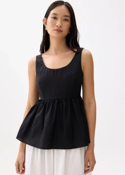 Padded Scoop Neck Peplum Top
