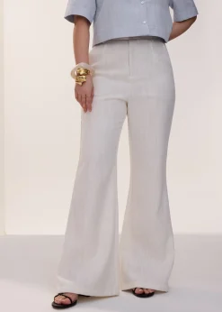 PETITE Leggy™ Pvara Textured Flare Pants