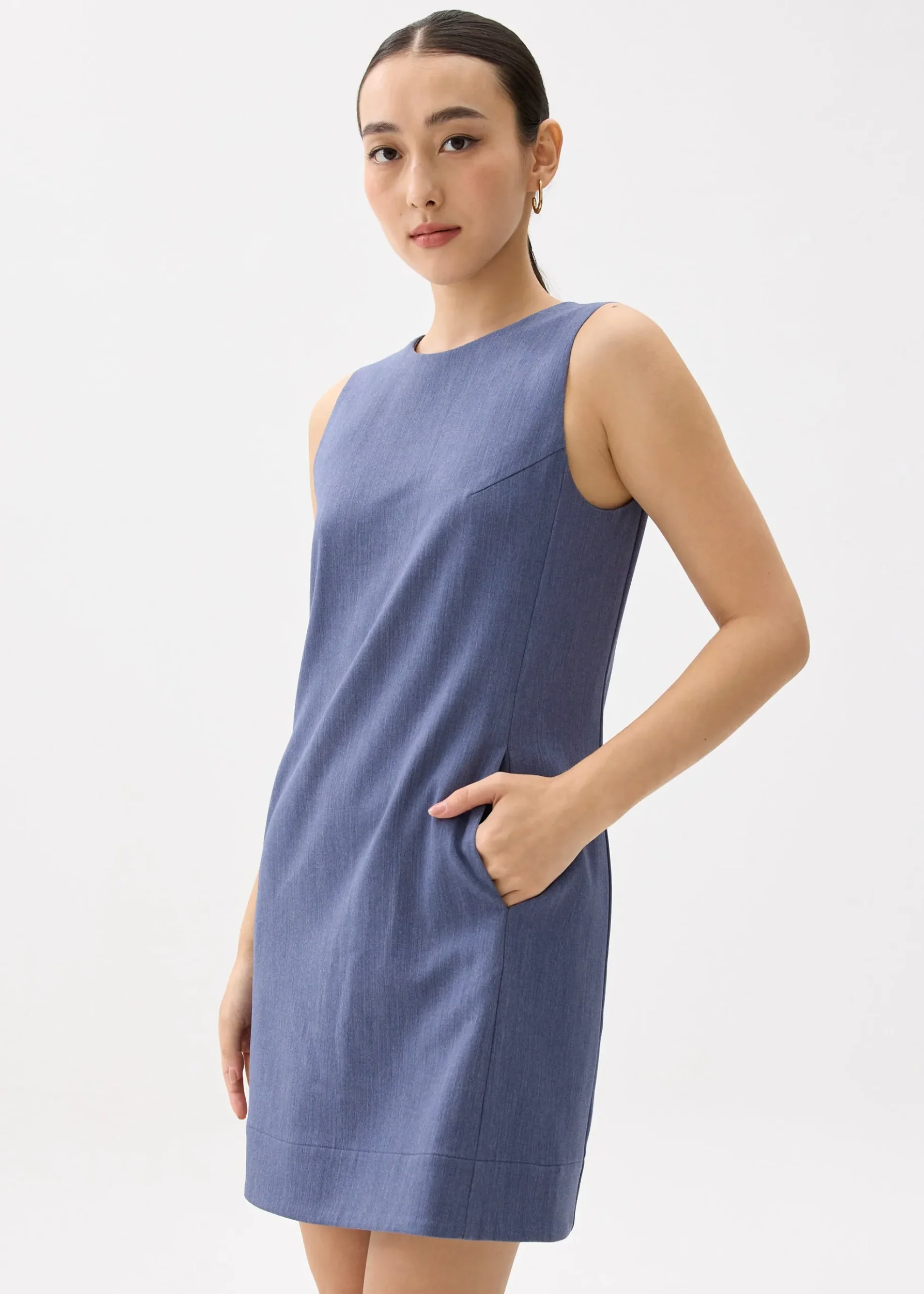 Reyna Classic Shift Mini Dress