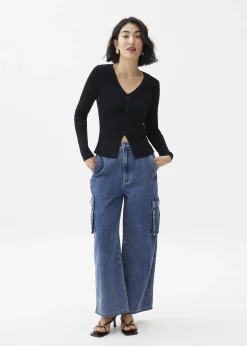 Ribbed Knit Lace Trim V-neck Top