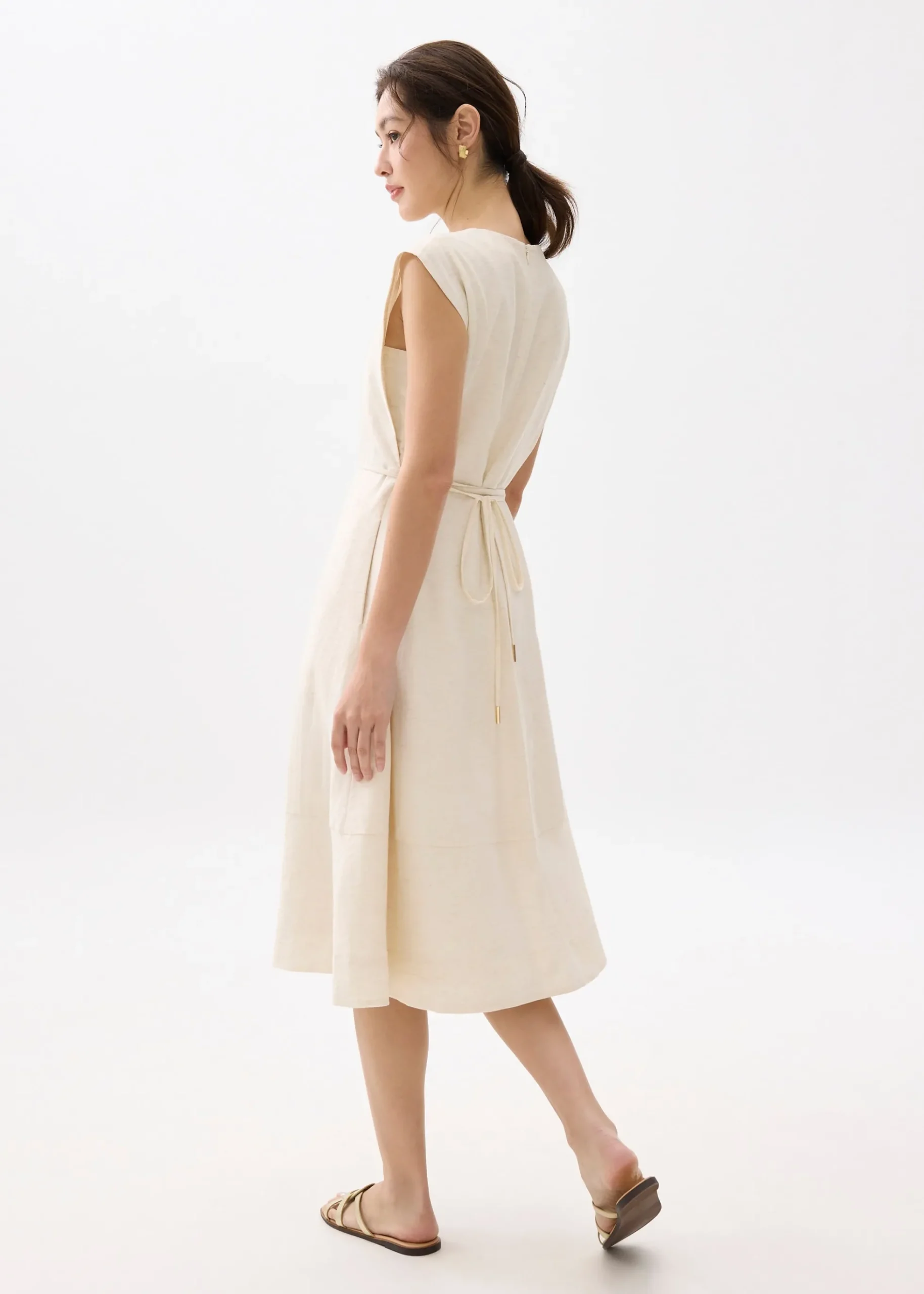 Round Neck Fit & Flare Midi Dress